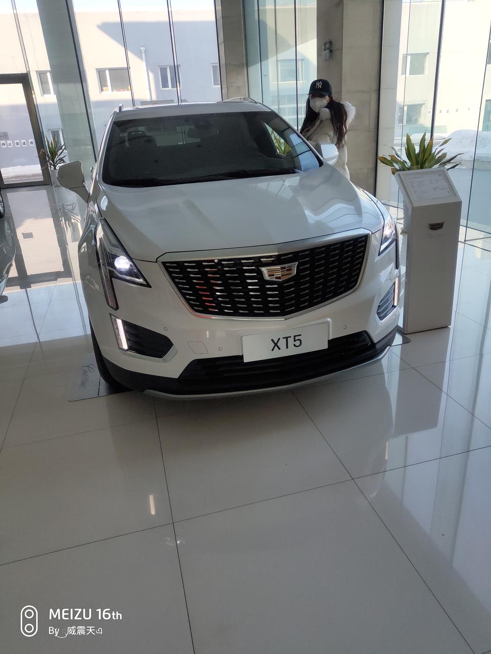 凯迪拉克xt5-想入手 XT5 两驱豪华版   现在最大优惠多钱？