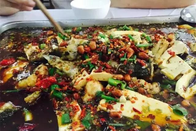 在重庆，吃完这68样美食我们就结婚吧！