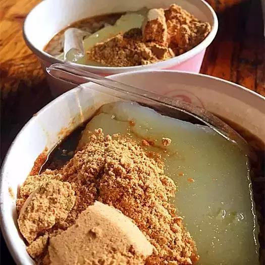 在重庆，吃完这68样美食我们就结婚吧！