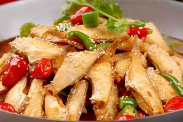 重庆｜坐上公交车，跟我吃遍山城9大美食！