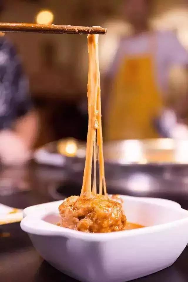 重庆｜坐上公交车，跟我吃遍山城9大美食！