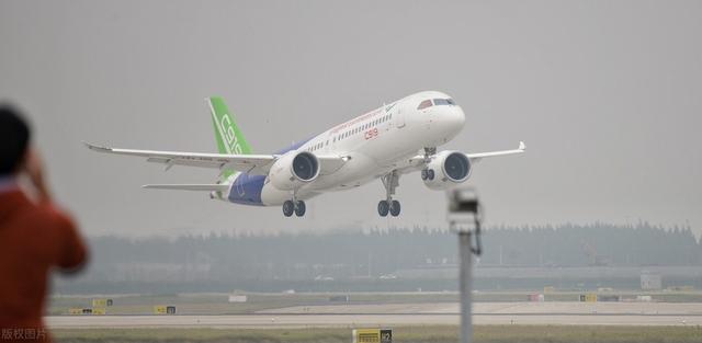 C919再传捷报 航空领域蜂窝芯材需求量将大增