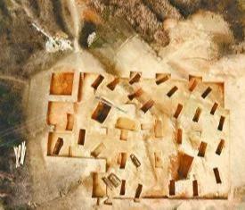 考古家发现先秦“迷宫”，挖出40万吨黄金，媲美金字塔