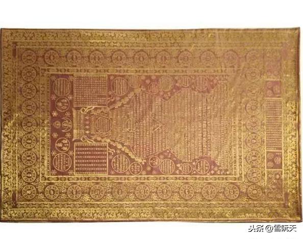 乾隆皇帝身上的那床经被，拍出了1.3亿元的天价，为何那么值钱