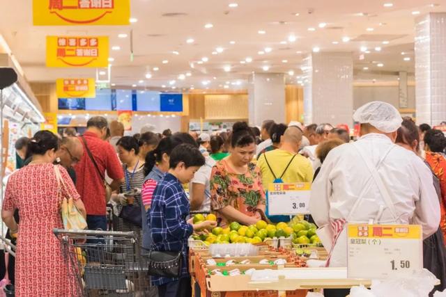 武汉超市里的“临期食品”，让我彻底实现了饮