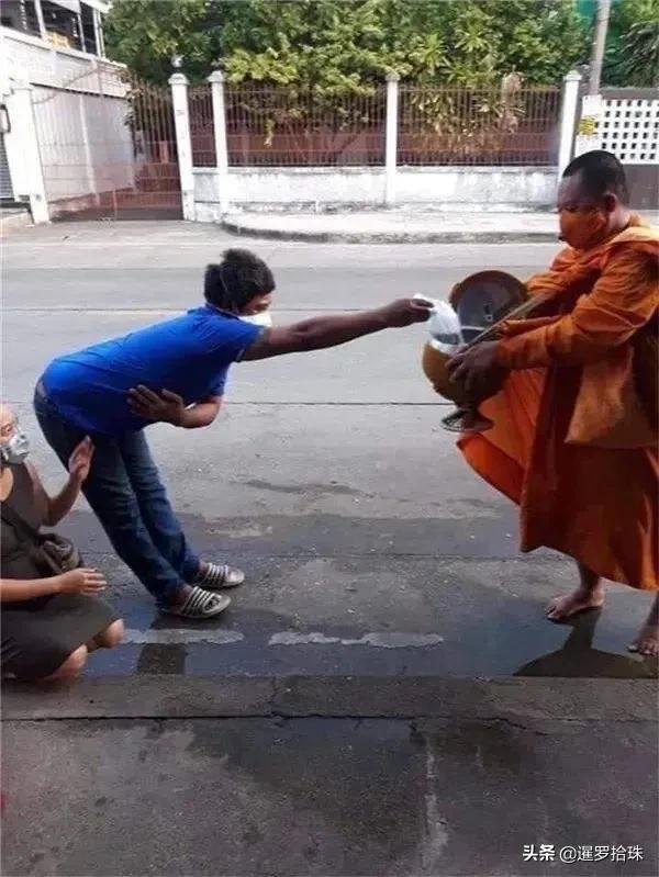 疫情下的泰国众生相：幽默天性，一览无余