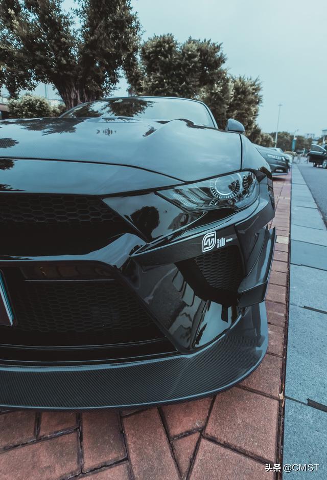 Mustanag身披CMST“宽体战衣”再战沙场