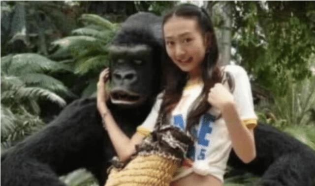 王鸥旧照对比，之前长啥样？网友看后：是男人