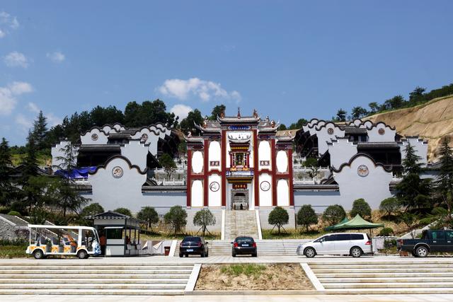 简读秭归：前世归姓“夔子国”，今生屈祠当“移民”