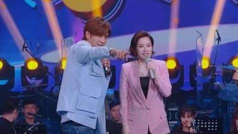 她曾与罗志祥有过7天恋情，还拒绝过周星驰，