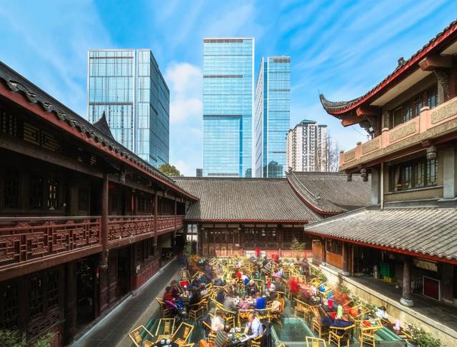 拒绝“新一线”，成都的真正雄心