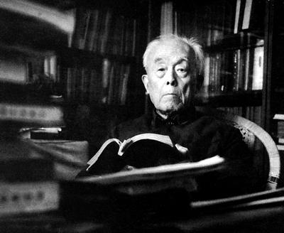 季羡林：晚年多灾多病，却平安活到98岁，首创“三不”养生术