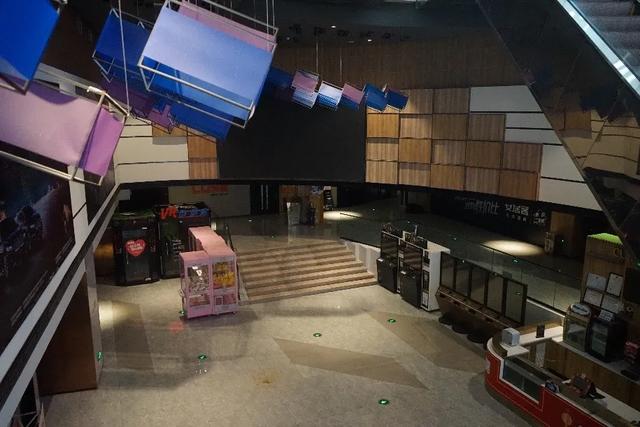 疫情下北京大学周边店铺的生存实况——亏损、