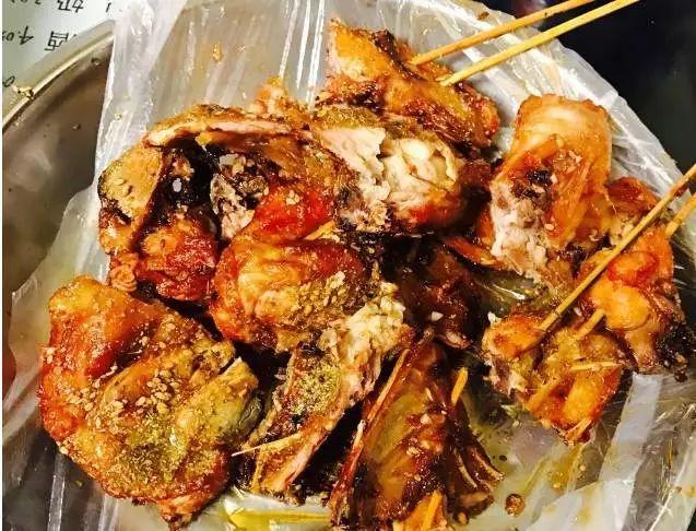 環(huán)境一般還要排隊(duì)？武漢這些“破店”橫行多年，竟然今天才曝光
