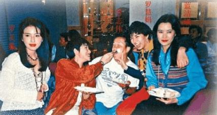 蓝洁瑛曾志伟早年罕见合照流出， 曾志伟大笑