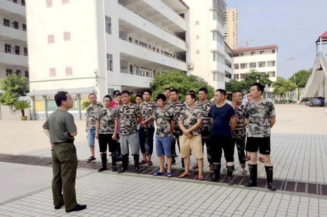湖北武穴实验小学吴林森：舍家取义真男儿 防汛抢险显本色