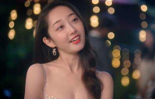 超甜恋爱剧《你成功引起我的注意了》播出后，