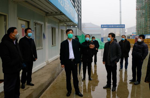 陈西武到建筑工地视察疫情防控工作