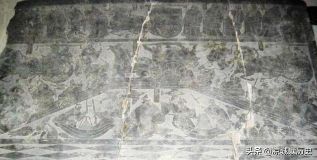 曹操墓中一件文物刻着7个手持兵器的女兵，背后真相让人唏嘘