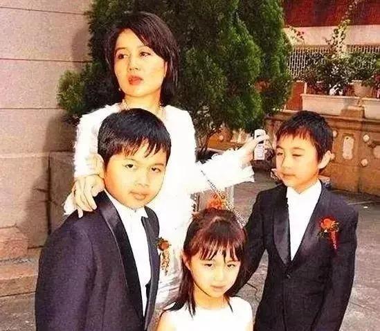 赌王四太梁安琪人生逆袭故事，从打工妹到身价