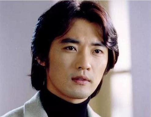 那些年我们追过的韩剧男神，有你的白月光吗？