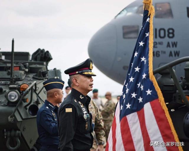 泰国陆军采购美国轮式装甲车，却遭民众集体抵