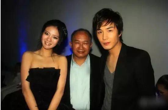 踩女朋友上位，然后心安理得一脚踢开，娱乐圈软饭男也太无耻了