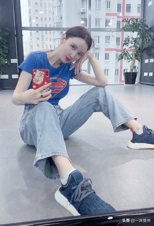 宁静当过动画师，黄龄是排球选手，扒扒姐姐们入行前都做过啥工作