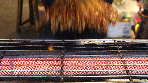 冷吃兔拍了拍“钵钵鸡”，乐山和自贡，谁是你们心里的Top1?