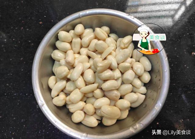 花生和它一起煮汤，高钙高蛋白，健脾养胃，简单又营养，孩子爱吃