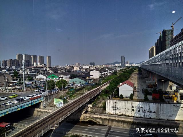 温州老旧小区要进行3年改造，住老破小区的居民