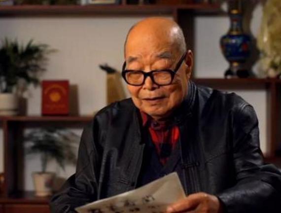 他12岁偷偷参军，30多年后成开国少将，衣锦还乡