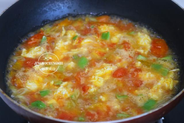 大热天不想吃饭时，就爱煮这碗面，酸爽可口，一碗打不住