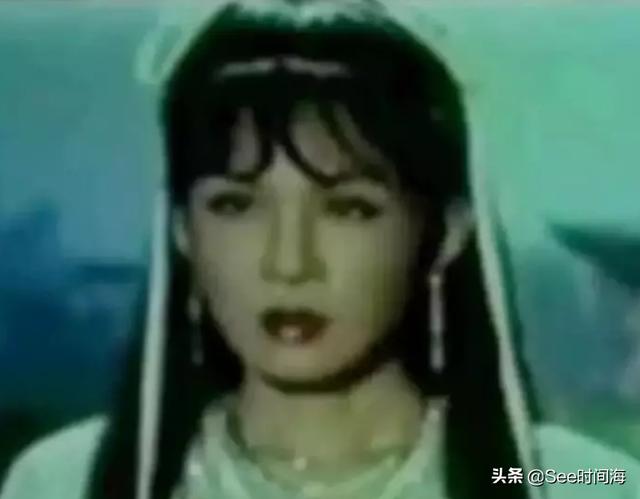 这些现在看来“长得奇丑”的明星，没想到年轻