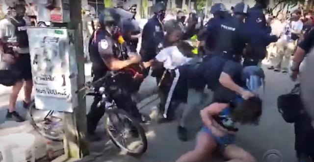 美国“打砸抢烧”暴力骚乱再现