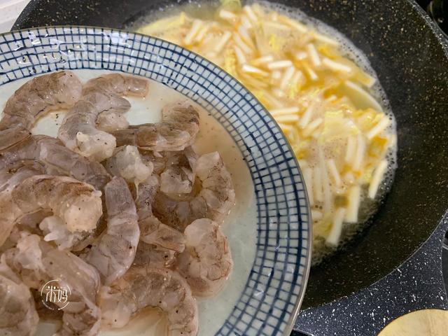 天气炎热，多给家人喝这碗汤，低脂高蛋白营养好，赛过大鱼大肉