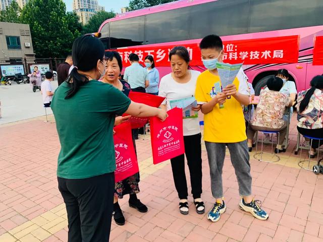 德州市中医院 卫生服务三下乡 关爱百姓送健康