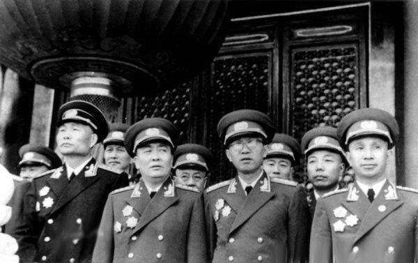 新中国成立后，战功彪炳的十大元帅官居何职？