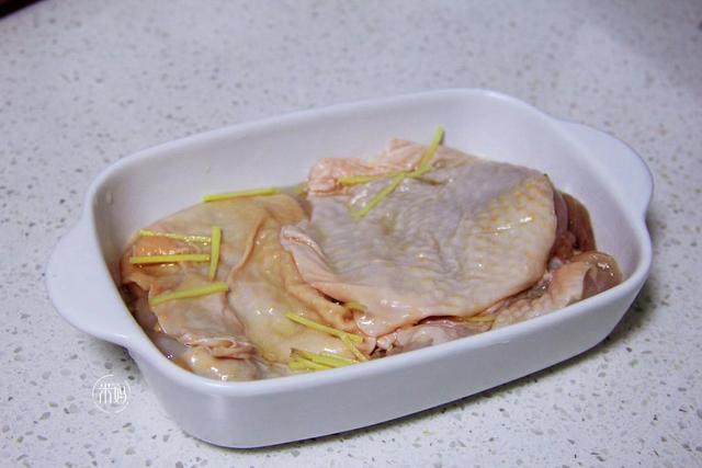 过年鸡腿就这样吃，不红烧不油炸，鲜香四溢，一顿能多吃两碗饭