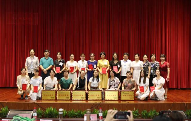 以赛促学，以学促长，展护理风采