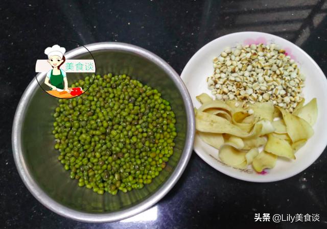 三伏天，煮绿豆汤多加两样食材，清甜解暑，祛湿安神，舒服过伏天