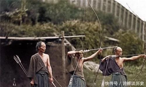 1米5的日本人，却用2米长的弓，威力多大戚继光中箭必死
