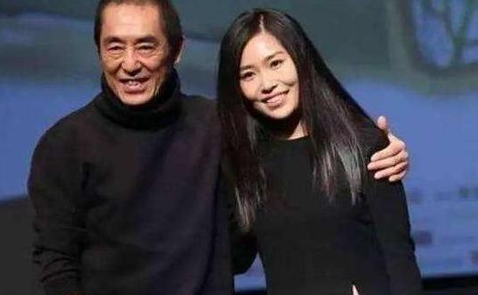 1995年，巩俐被张艺谋“捉奸在床”后，转身嫁新