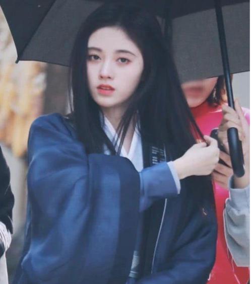 鞠婧祎去杨迪家做客，这一动作再次暴露她的人品，网友：真没想到