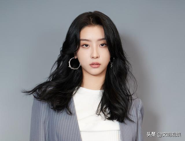 THE9團綜：《非常日派對》來啦！C位劉雨昕還官宣了這檔節(jié)目