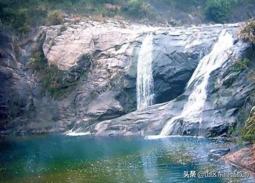 以峡谷、瀑布群、原始森林构成的岳西县云峰峡谷景区