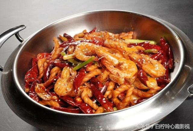 来重庆必吃美食：重庆特色美食推荐！