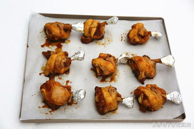 不用开火，几步做出的鸡肉，好吃到想舔手指，关键就是那碗料汁