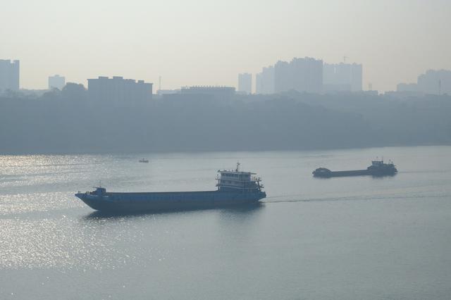 湘潭：首届摩旅文化节在长株潭大市场隆重举行，数百铁骑到场