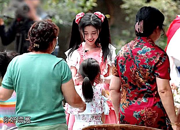 鞠婧祎去杨迪家做客，这一动作再次暴露她的人品，网友：真没想到